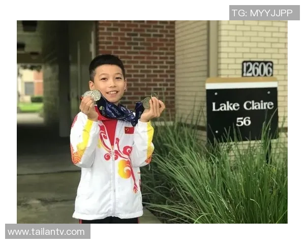 香港足球明星小童星的成长之路与梦想追逐的精彩故事